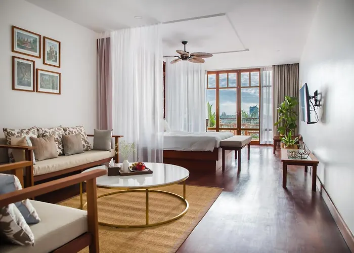Amanjaya Pancam Suites Hotel