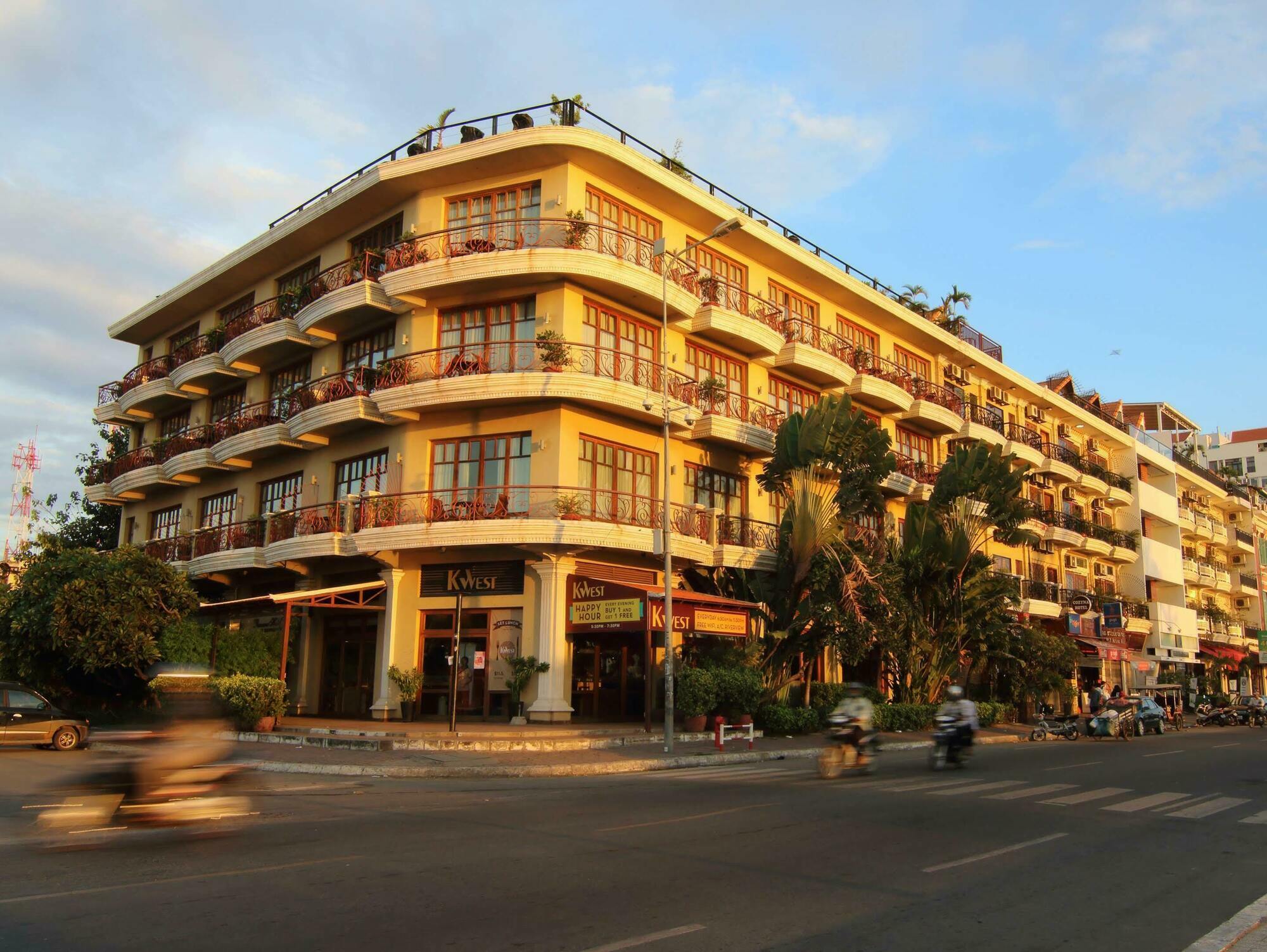 Amanjaya Pancam 4* Phnom Penh